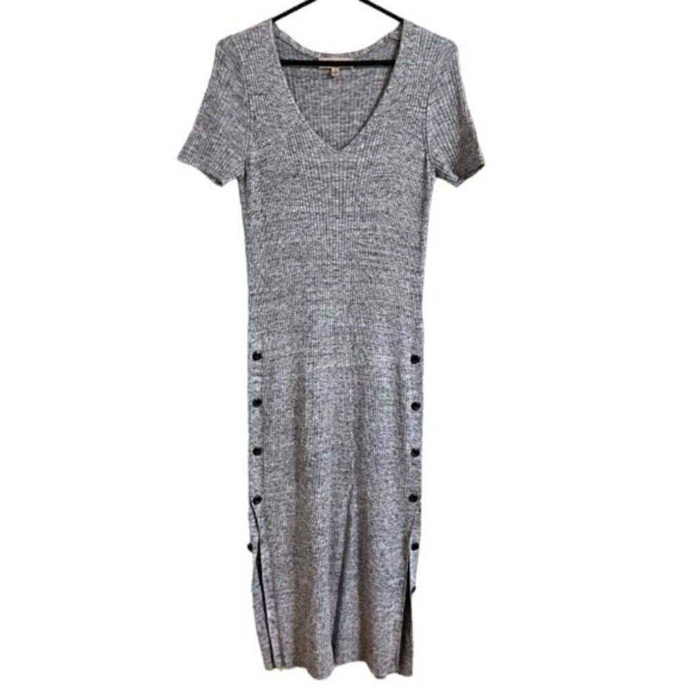 Philosophy Grey V-Neck Ribbed Short Sleeve Midi Dress with Buttons